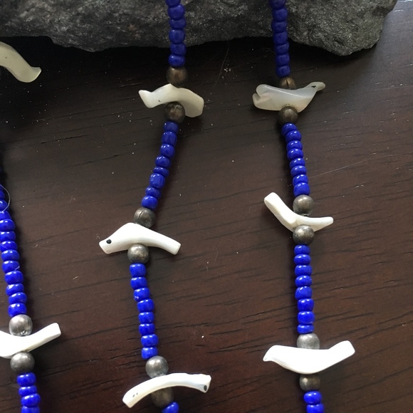 Alabaster Bird with Cobalt Blue Beads - Picture 2 of 4